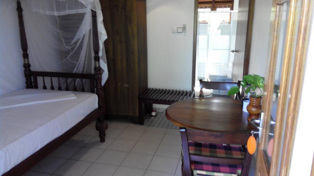 Surf Villa Hikkaduwa Kültér fotó