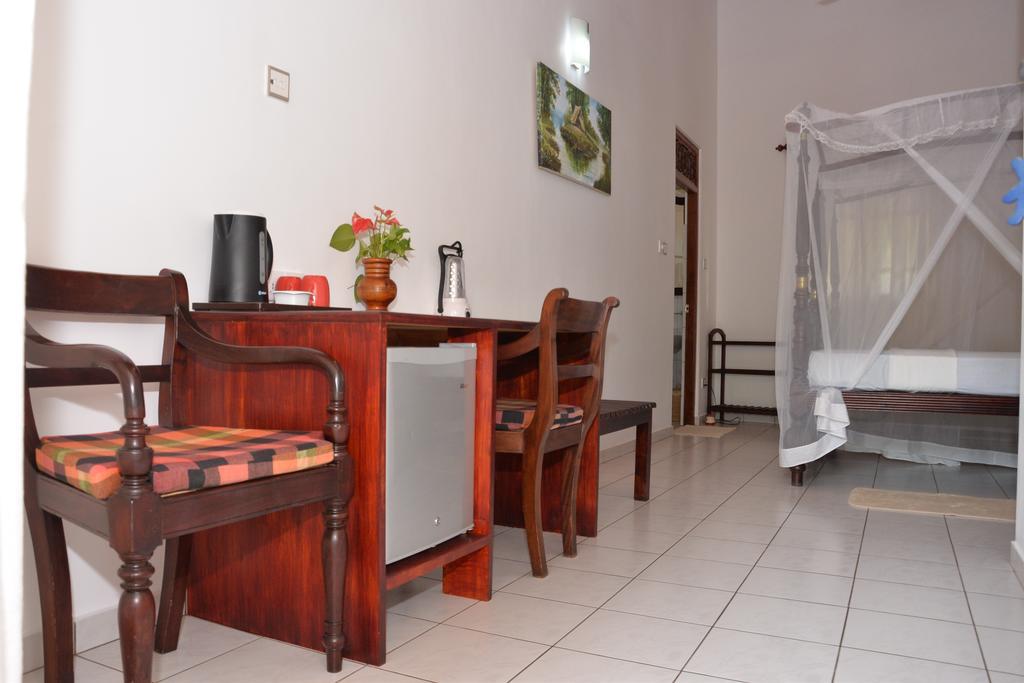 Surf Villa Hikkaduwa Kültér fotó