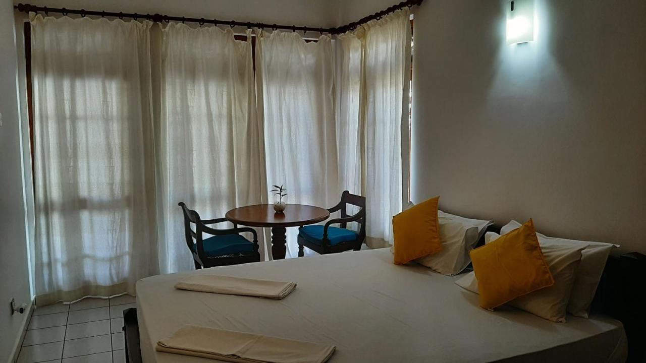 Surf Villa Hikkaduwa Kültér fotó